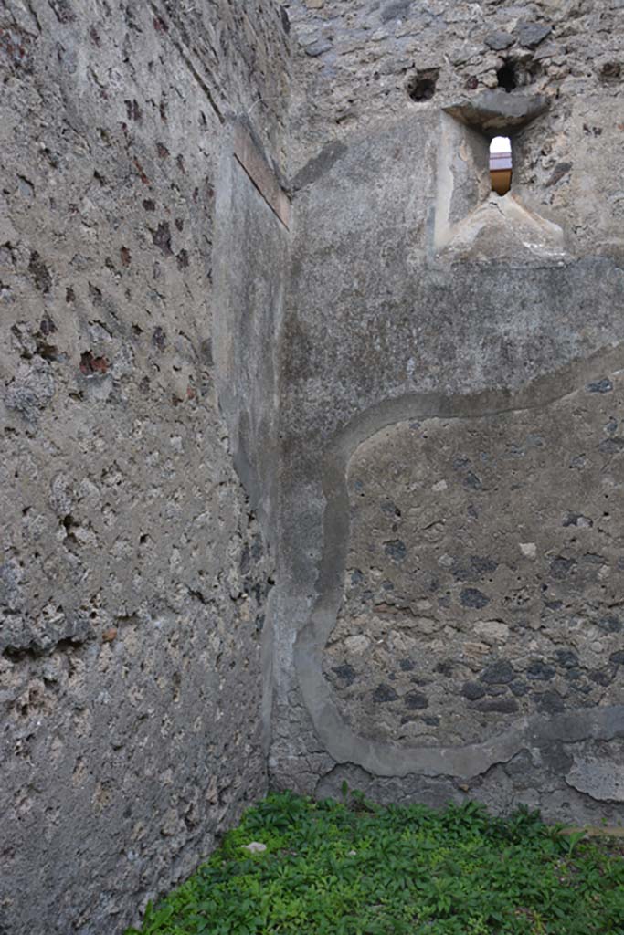 VI.11.9 Pompeii. October 2017. Room 8, looking towards south-west corner.
Foto Annette Haug, ERC Grant 681269 DÉCOR