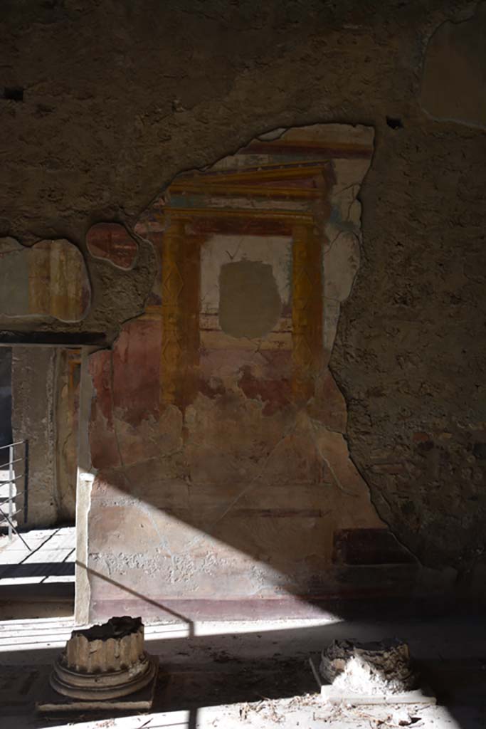VI.11.10 Pompeii. November 2017. Room 43, west wall at south end.
Foto Annette Haug, ERC Grant 681269 DÉCOR