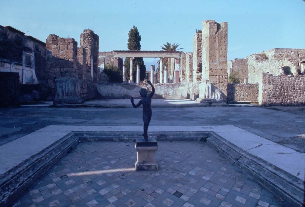 VI.12.2 Pompeii. December 1968. Looking north across atrium towards tablinum. Photo courtesy of Rick Bauer.
