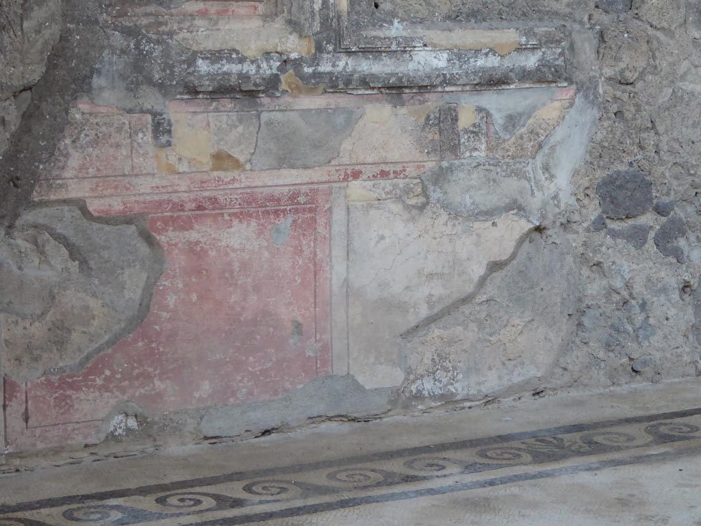 VI.12.2 Pompeii. January 2017. Detail from west wall of oecus/triclinium.
Foto Annette Haug, ERC Grant 681269 DÉCOR.