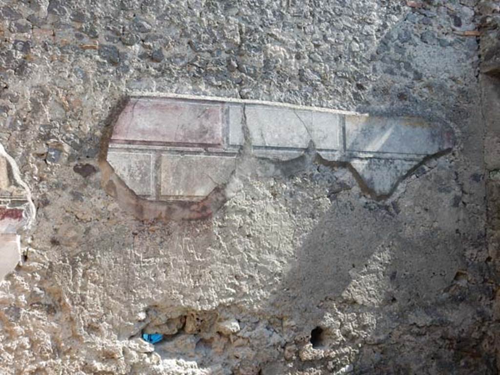 VI.12.2 Pompeii. May 2015. South wall of oecus in south-west corner of rear peristyle
Photo courtesy of Buzz Ferebee.