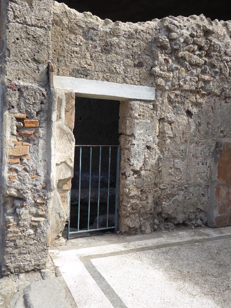 VI.12.2 Pompeii. September 2015. Doorway in east wall.
Foto Annette Haug, ERC Grant 681269 DÉCOR.