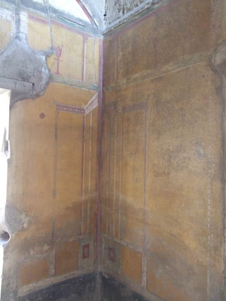 VI.14.20 Pompeii. March 2009. Room 13. North east corner.