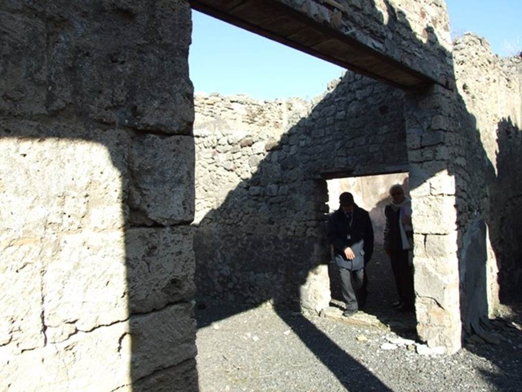 VI.14.22 Fullonica of Balbinus. December 2007. Room 14 with doorway to room 15.