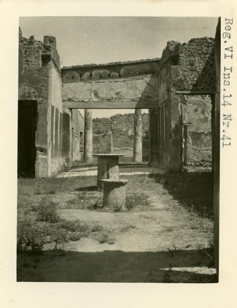 VI.14.40 Pompeii but numbered as VI.14.41. Pre-1937-1939. Looking east across atrium.
Photo courtesy of American Academy in Rome, Photographic Archive. Warsher collection no. 435a.