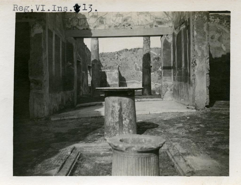 VI.14.40 Pompeii but numbered as VI.13. Pre-1937-39. Looking east across impluvium in atrium towards tablinum.
Photo courtesy of American Academy in Rome, Photographic Archive. Warsher collection no. 435.