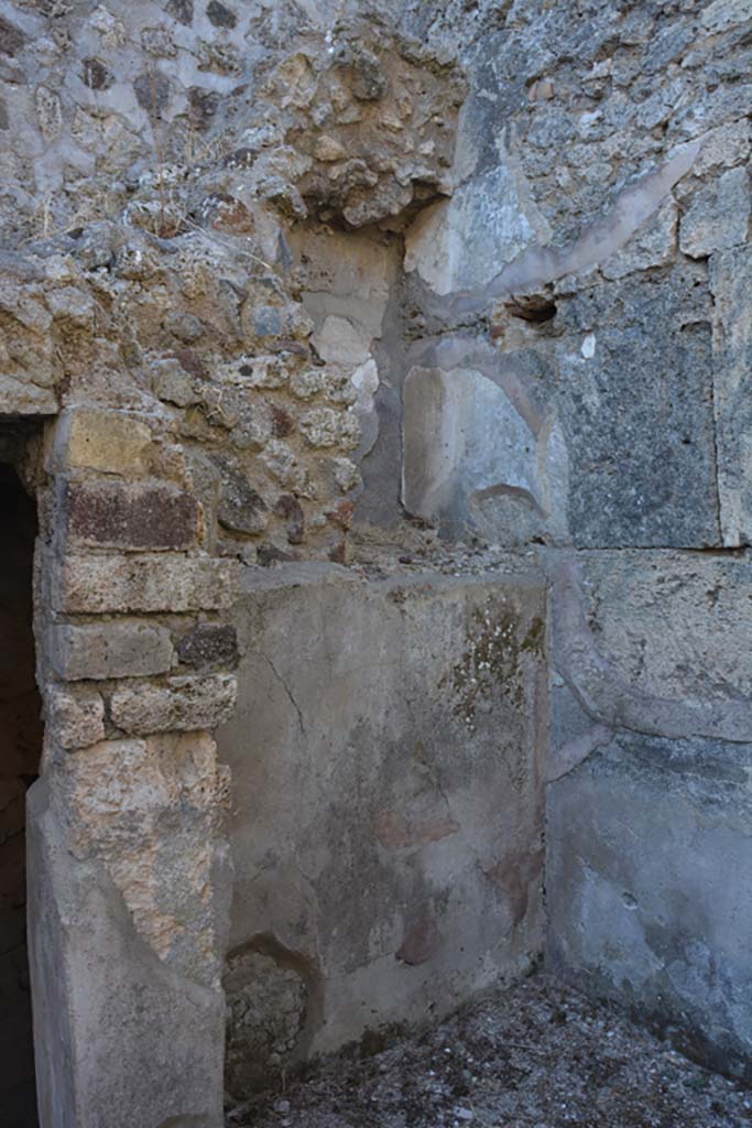 VI.14.40 Pompeii. September 2019. South wall in south-west corner of alcove.
Foto Annette Haug, ERC Grant 681269 DÉCOR