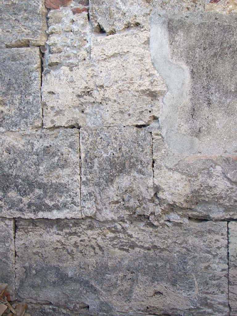 VI.14.43 Pompeii. December 2007. Room 11, on south side of entrance, looking towards west wall.
According to Bragantini, the north wall was seen to have a high red dado, with the walls above the dado painted white.
See Bragantini, de Vos, Badoni, 1983. Pitture e Pavimenti di Pompei, Parte 2. Rome: ICCD. (p.299, cubicolo ‘3’)