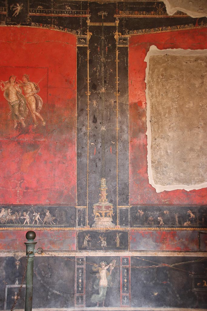 VI.15.1 Pompeii. October 2024.
West end of north wall, detail of black panel. Photo courtesy of Klaus Heese.