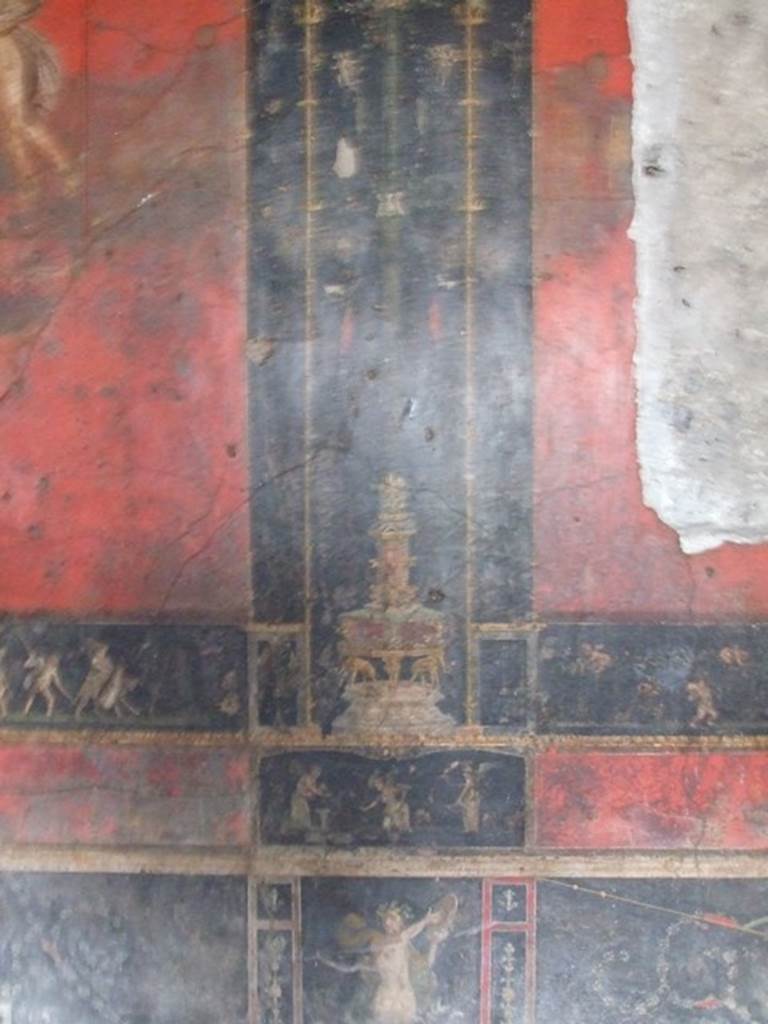 VI.15.1 Pompeii. December 2006. Room of the Cupids or Cherubs. Wall painting. Above the standing female figure of a Bacchante is a small panel showing three Psychai gathering flowers.