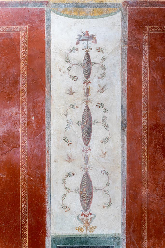 VI.15.1 Pompeii. March 2023.
Detail from north wall of small peristyle garden "s". Photo courtesy of Johannes Eber.