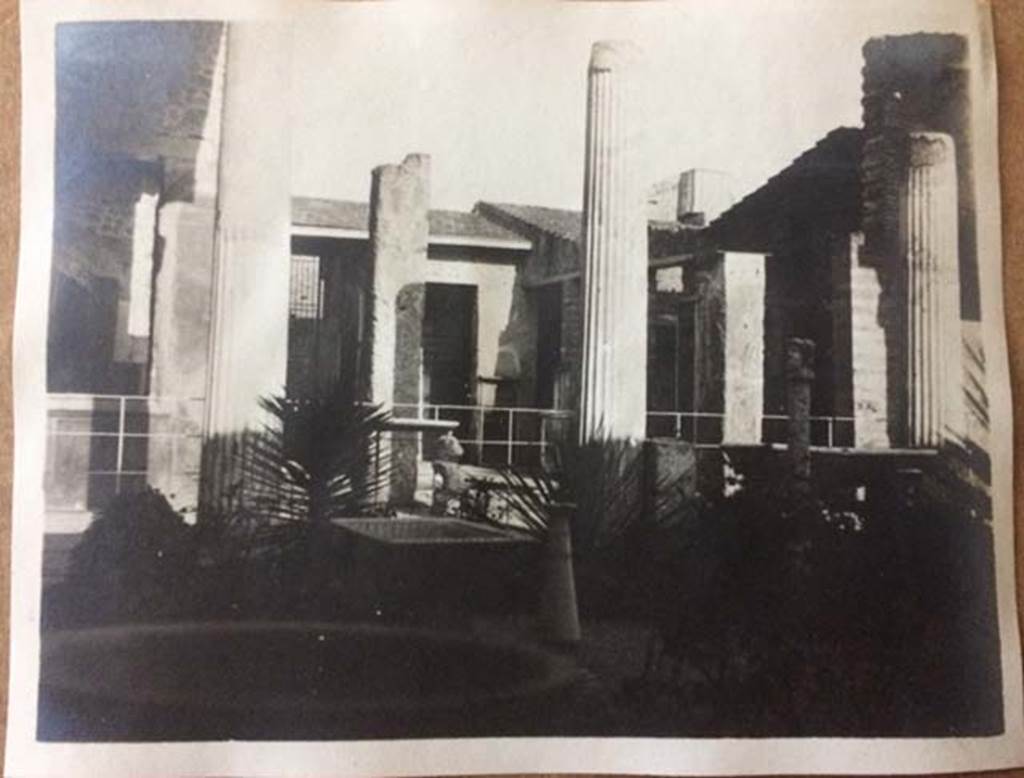 VI.15.1 Pompeii. August 27, 1904, by Cryan family. Looking south-east across peristyle towards south side of unroofed atrium. Photo courtesy of Rick Bauer.