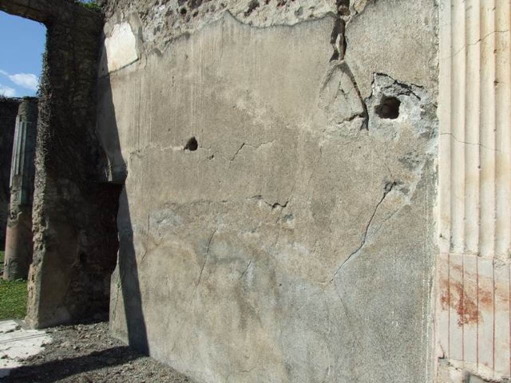 VI.15.5 Pompeii. March 2009. Room 7. Tablinum. North wall.