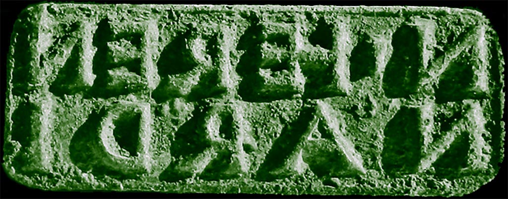 VI.15.6 Pompeii. Seal of Numerius Herennius Nardus found in the atrium on the 11th of June 1896.
According to the Epigraphic Database Roma this reads
N(umeri) Hereni
Nardi.
Now in Naples Archaeological Museum. Inventory number 125018.