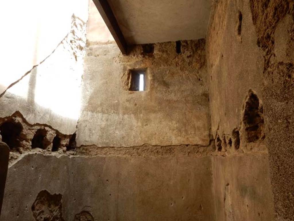 VI.15.8 Pompeii. May 2015.  Looking east towards area that would have had a small mezzanine floor, supported by beams in the north and south walls. Photo courtesy of Buzz Ferebee.
