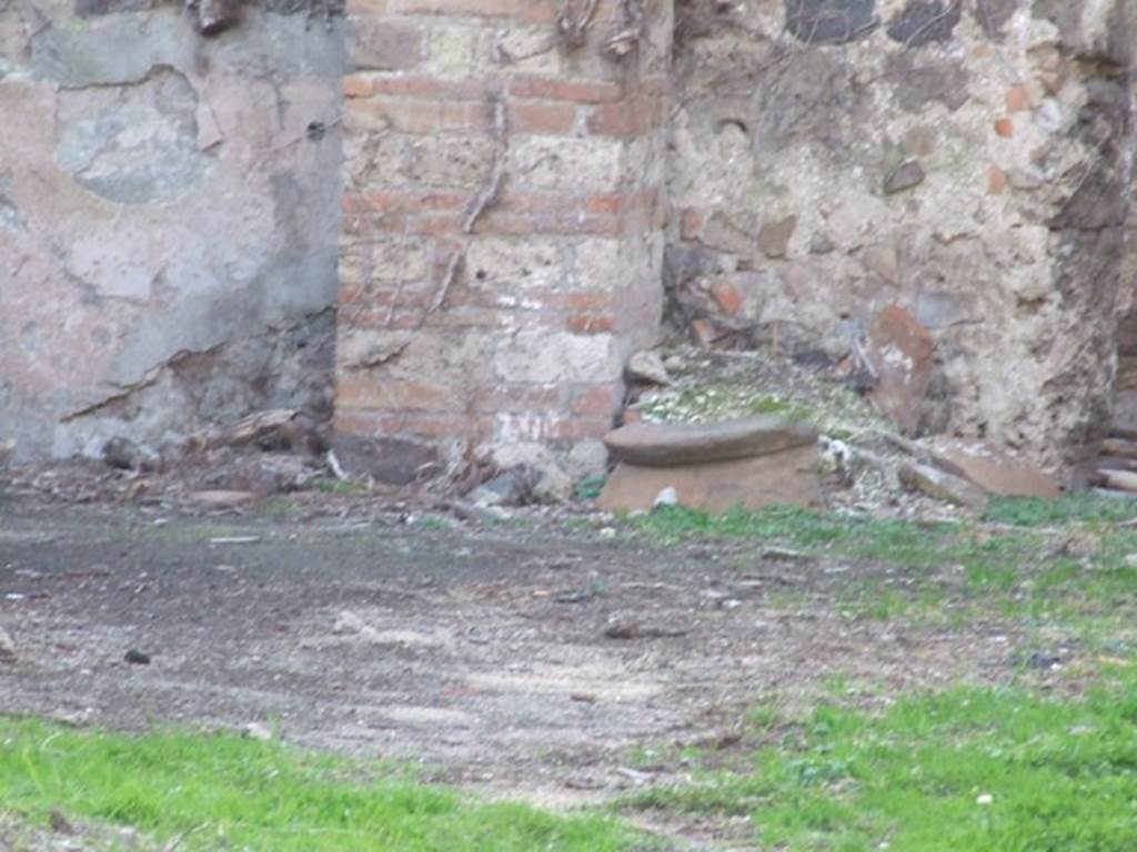 VI.15.18 Pompeii. December 2007. South-west corner, on the left would be part of the small garden. According to NdS, this small garden would have been surrounded by a portico on three sides. On the west side was a small room, whose use was not clear. See Notizie degli Scavi, November 1897, (p.462-3)