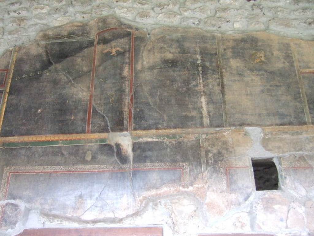 VI.16.7 Pompeii. May2006. Room F, North Portico. Painted north wall.