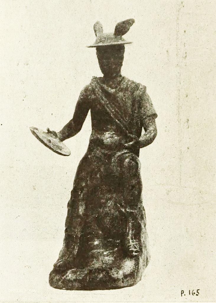 Bronze statuette of seated Mercury found in Lararium of VI.16.7.
See Notizie degli Scavi di Antichità, 1907, p. 566, fig. 16.