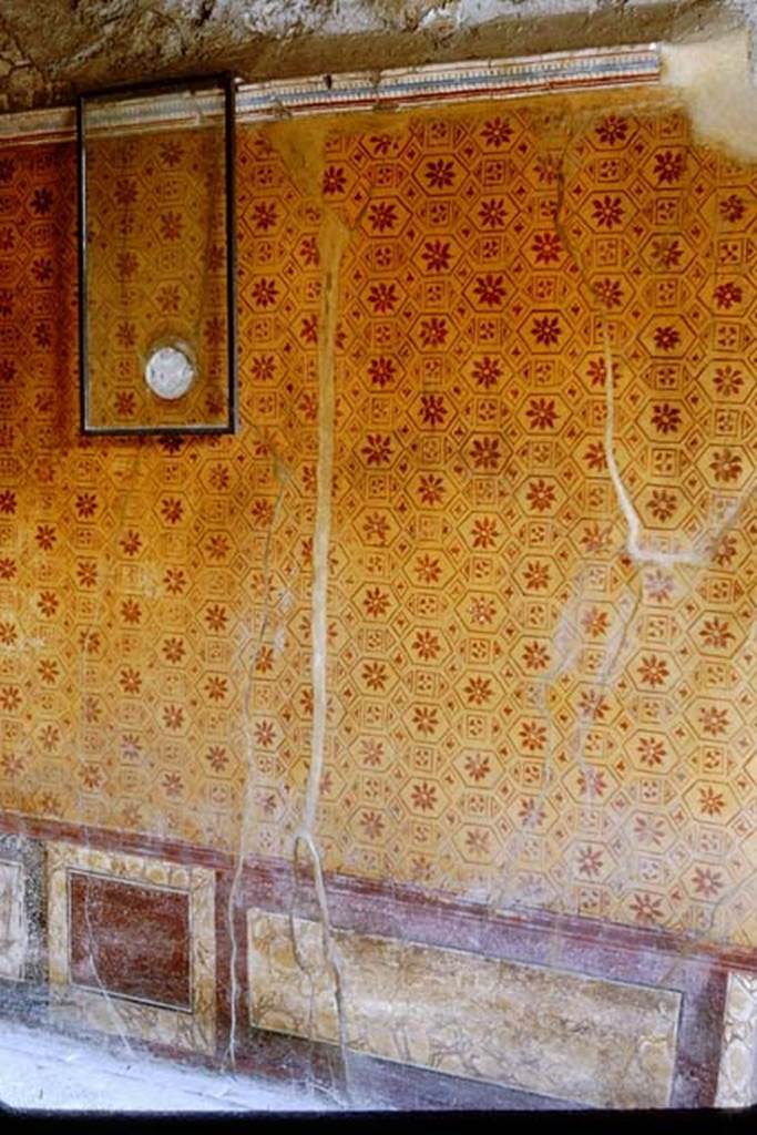 VI.16.7 Pompeii. 1964. Room I, east wall. Photo by Stanley A. Jashemski.
Source: The Wilhelmina and Stanley A. Jashemski archive in the University of Maryland Library, Special Collections (See collection page) and made available under the Creative Commons Attribution-Non Commercial License v.4. See Licence and use details.
J64f1881