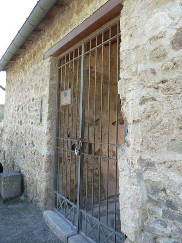 VI.16.7 Pompeii. May 2010. Entrance.
