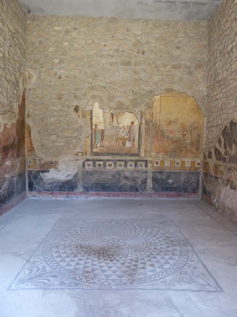 VI.16.7 Pompeii. September 2015. Room G, looking across flooring towards east wall.
Foto Annette Haug, ERC Grant 681269 DÉCOR.