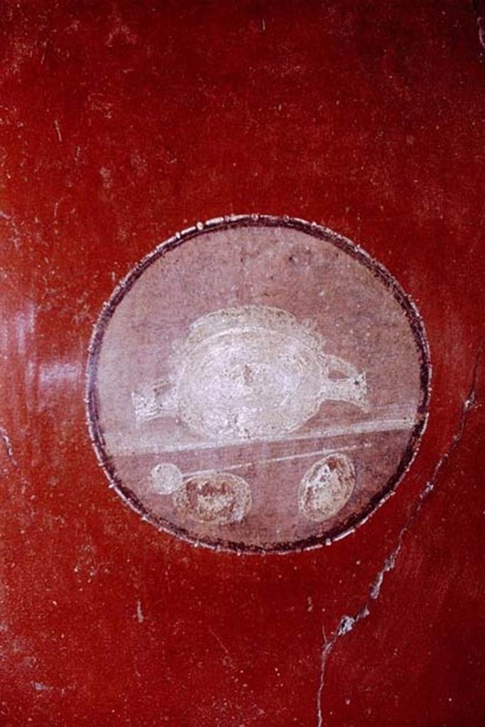 VI.16.15 Pompeii. 1968. Medallion on west wall of room F.
Photo by Stanley A. Jashemski.
Source: The Wilhelmina and Stanley A. Jashemski archive in the University of Maryland Library, Special Collections (See collection page) and made available under the Creative Commons Attribution-Non Commercial License v.4. See Licence and use details.
J68f0259