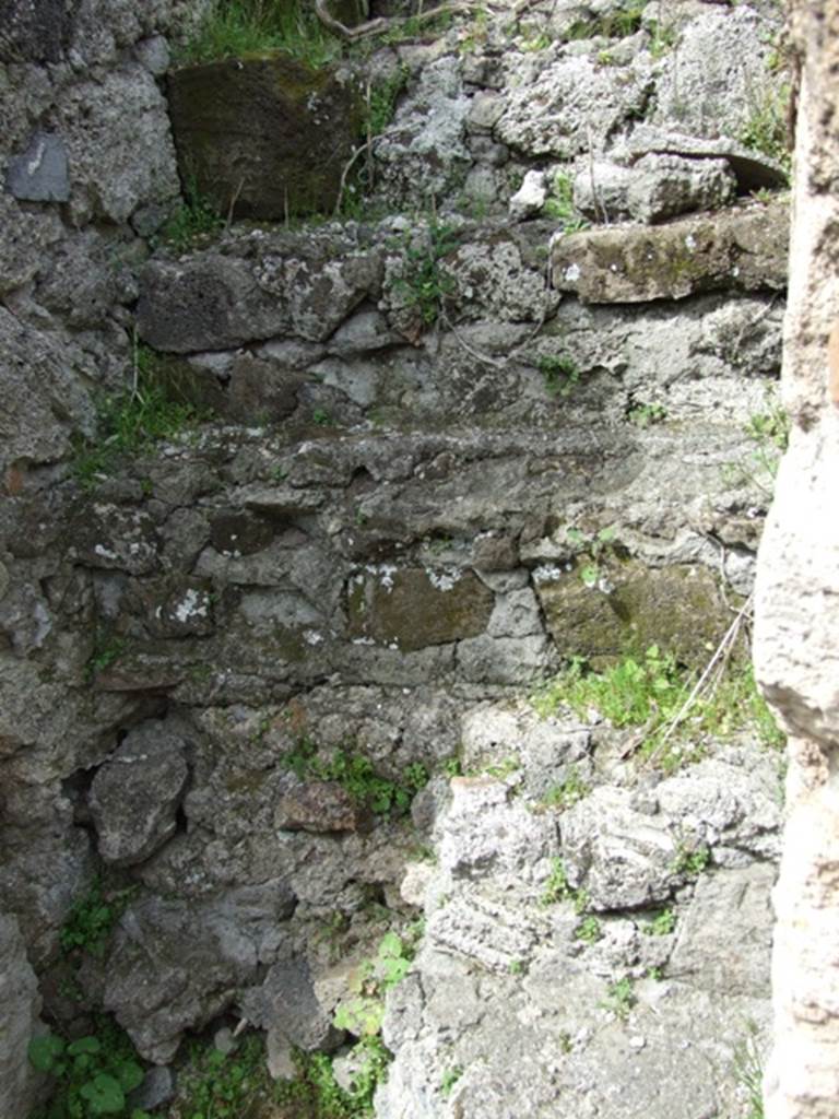 VI.16.27 Pompeii. March 2009. Stairs (V’) to upper floor, next to room U.