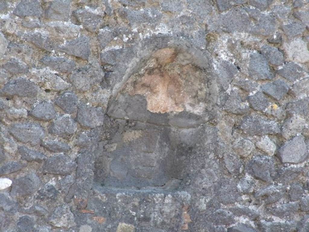 VI.17.4 Pompeii. March 2009. Niche.