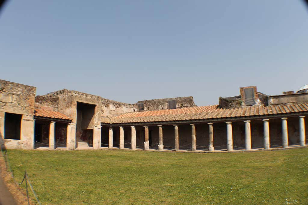 VII.1.8 Pompeii. March 2014. Looking north-east across gymnasium C from west side.
Foto Annette Haug, ERC Grant 681269 DÉCOR
