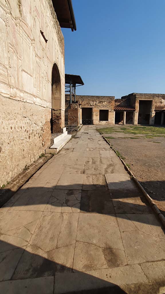 VII.1.8 Pompeii. July 2021.
Looking north from south-west corner of gymnasium C.
Foto Annette Haug, ERC Grant 681269 DÉCOR