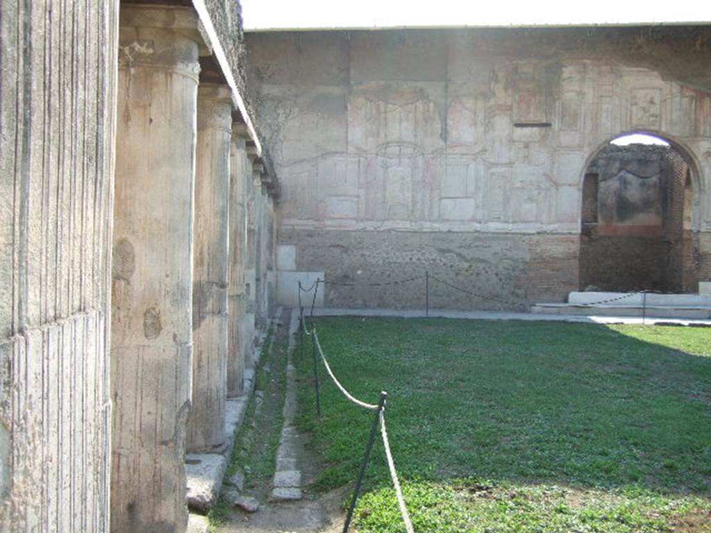 VII.1.8 Pompeii. September 2005. South-west corner of gymnasium C with south side of portico B.