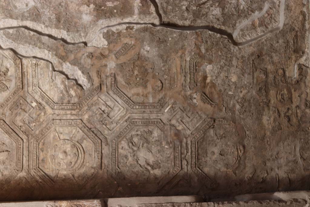 VII.1.8 Pompeii. September 2017. North wall, west end, stucco decoration. Photo courtesy of Klaus Heese