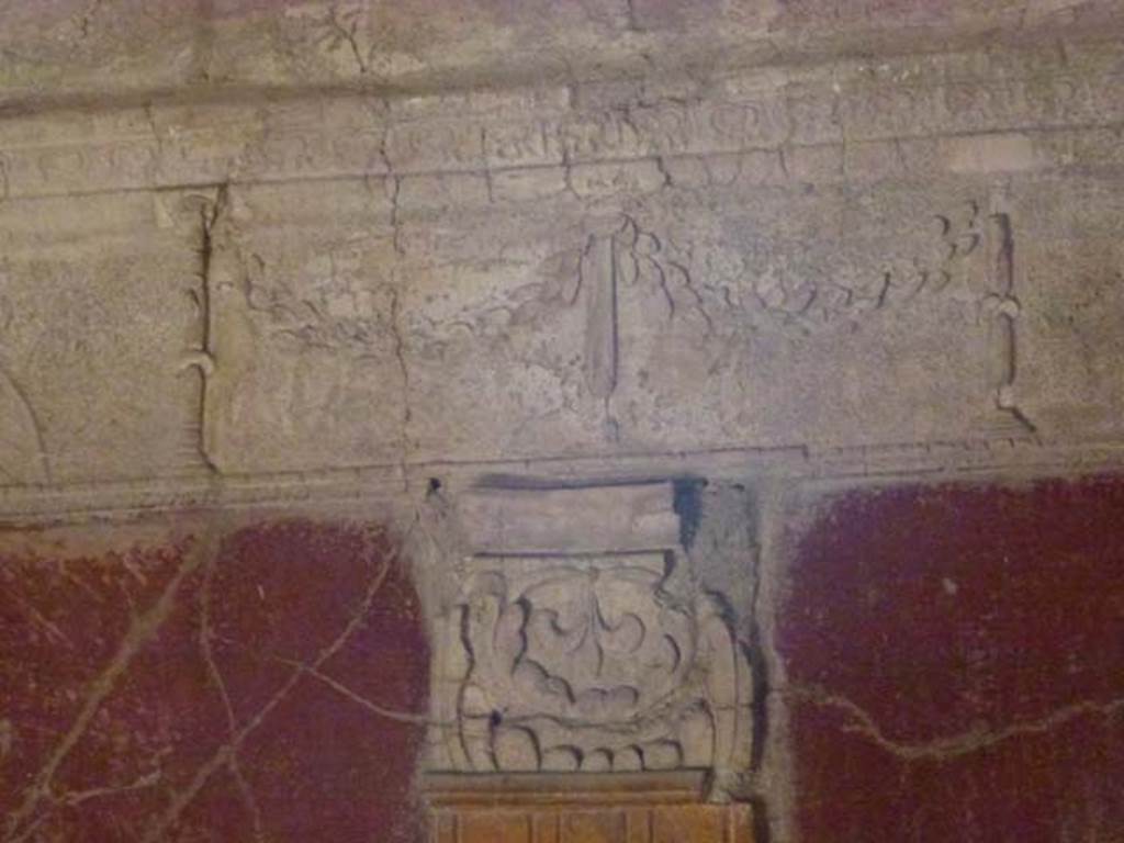 VII.1.8 Pompeii. June 2012. Wall decoration from centre of west wall of calidarium 9. Photo courtesy of Michael Binns.