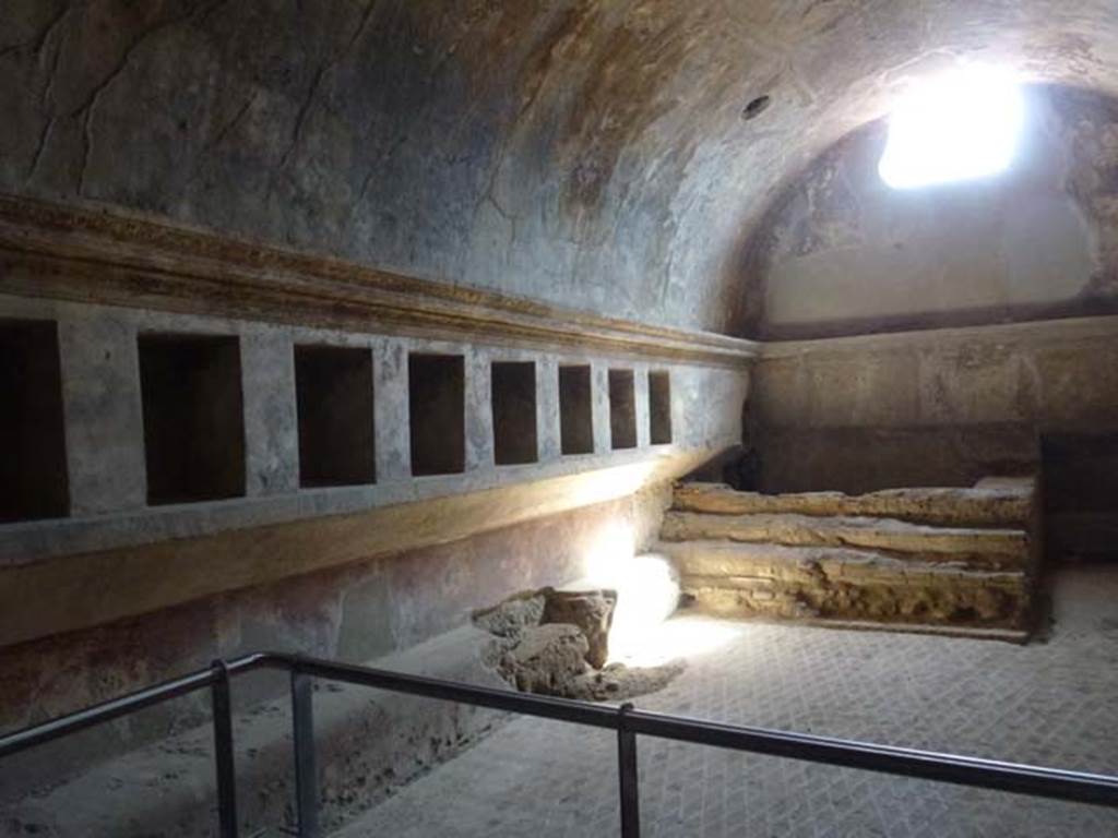 VII.1.8 Pompeii. June 2012. Looking south-west in women’s apodyterium (changing room) 11. Photo courtesy of Michael Binns.