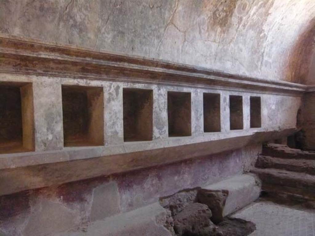 VII.1.8 Pompeii. May 2012. Niches for clothing on south side of women’s changing room 11. Photo courtesy of Buzz Ferebee.
