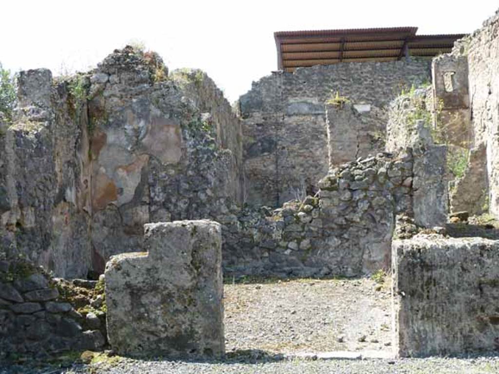 VII.1.27 Pompeii. May 2010. Rear room of shop.