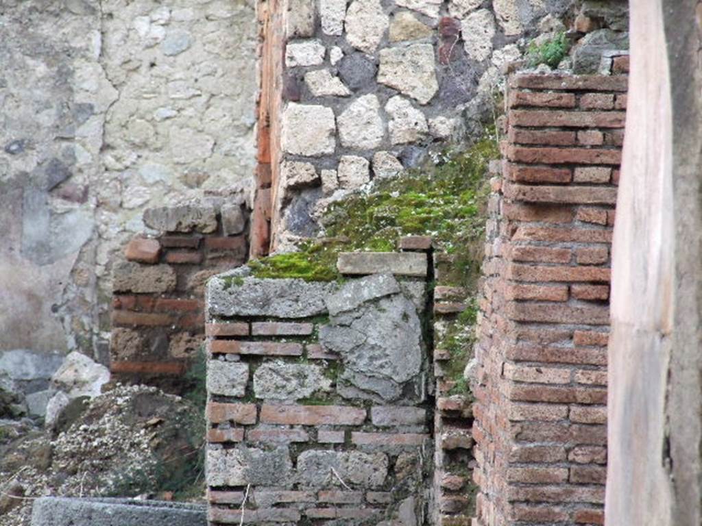 VII.1.36 Pompeii. December 2006. Side of oven.