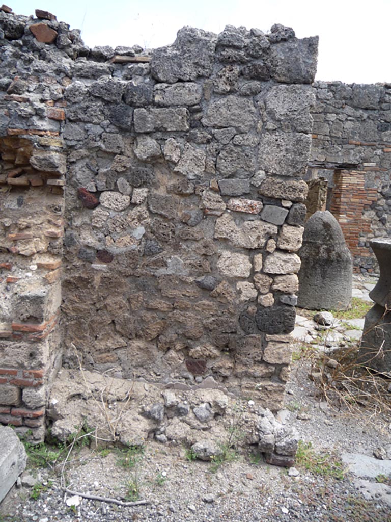 VII.1.36 Pompeii. October 2009.
Looking east from doorway to south-east corner of atrium, on left. Photo courtesy of Jared Benton.