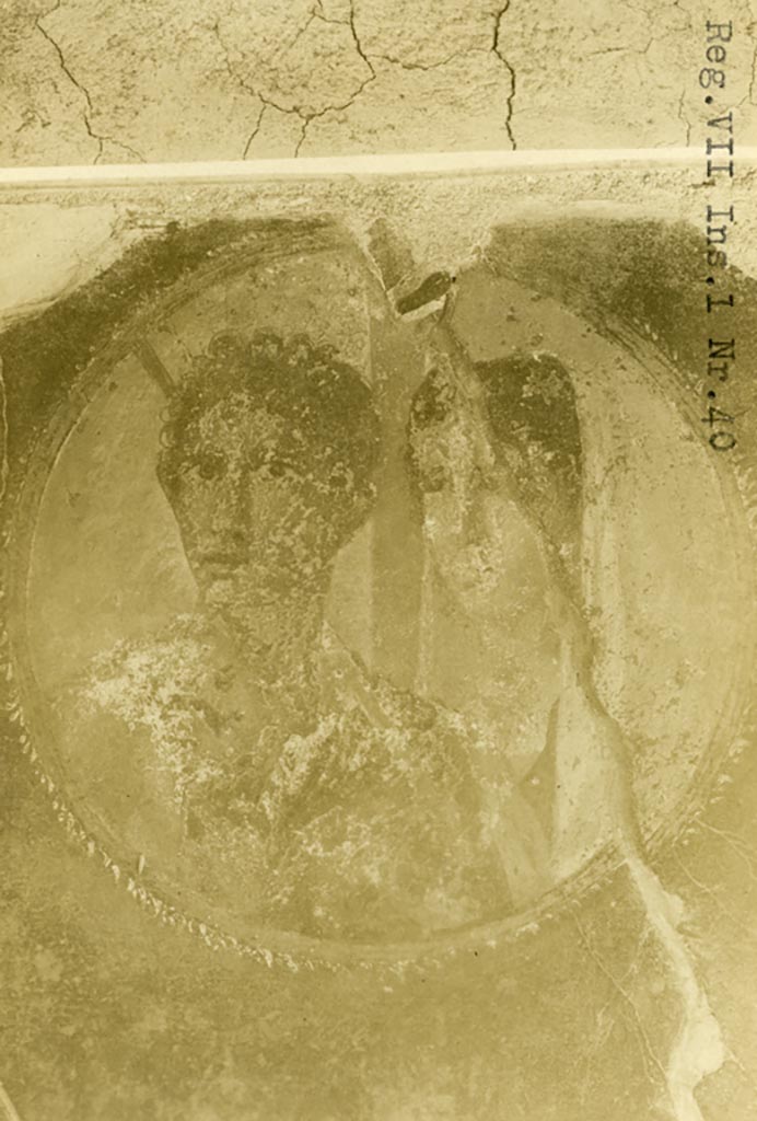 VII.1.40 Pompeii. Pre-1937-39.
Medallion from west wall of atrium, found on the pilaster between the two cubicula in the north-west corner.
Photo courtesy of American Academy in Rome, Photographic Archive. Warsher collection no. 1681.