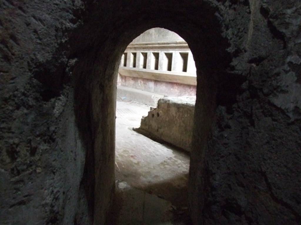 VII.1.48 Pompeii. December 2007. Looking out from corridor K into women’s apodyterium (changing room) 11.