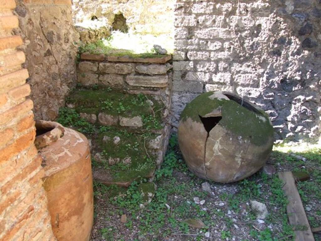 VII.2.18 Pompeii. March 2009. Room 8. Steps leading to upper floor.