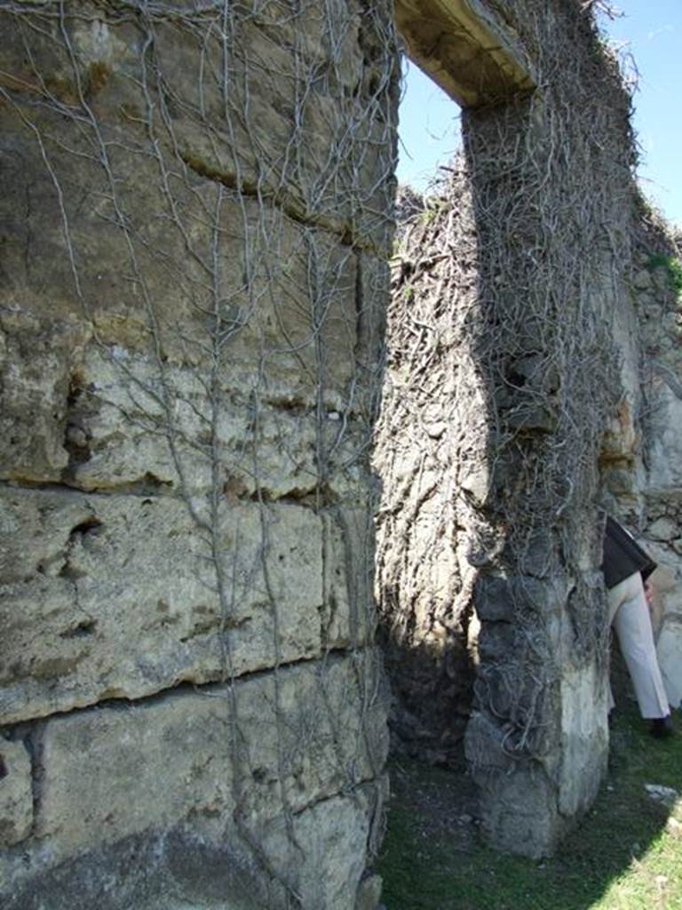 VII.2.20 Pompeii. March 2009. Doorway to Room 19. Cubiculum.