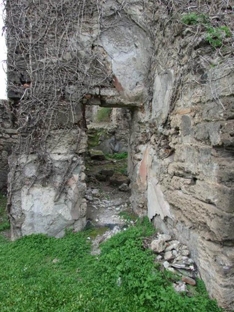 VII.2.20 Pompeii. December 2007. Doorway to Room 20.
