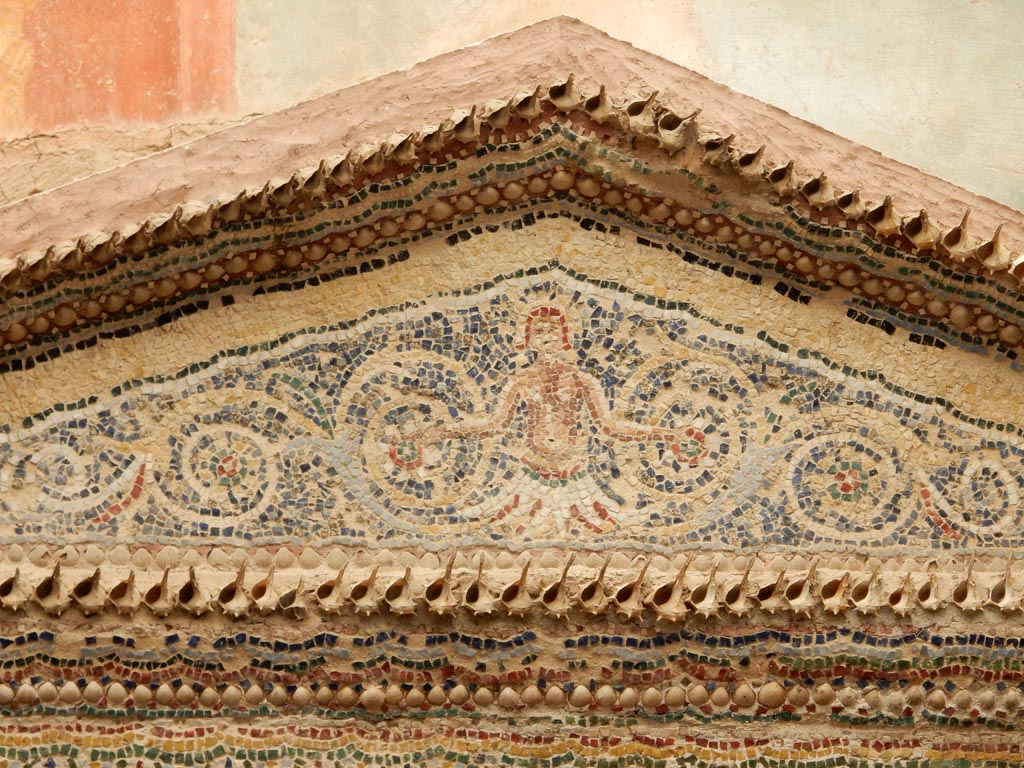 VII.2.45 Pompeii, May 2018. Detail of fountain in garden area. Photo courtesy of Buzz Ferebee.
