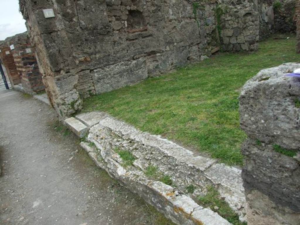 VII.3.12 Pompeii. March 2009. Remains of threshold or sill.