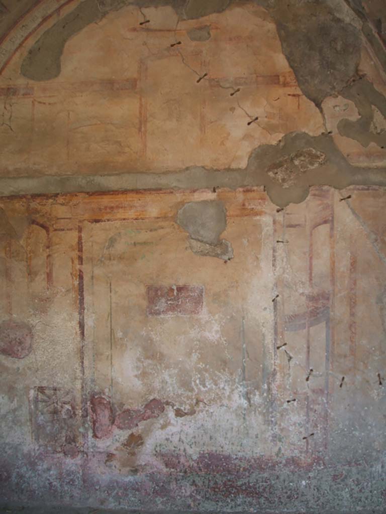 VII.3.21 Pompeii. May 2005. West wall of vaulted triclinium.