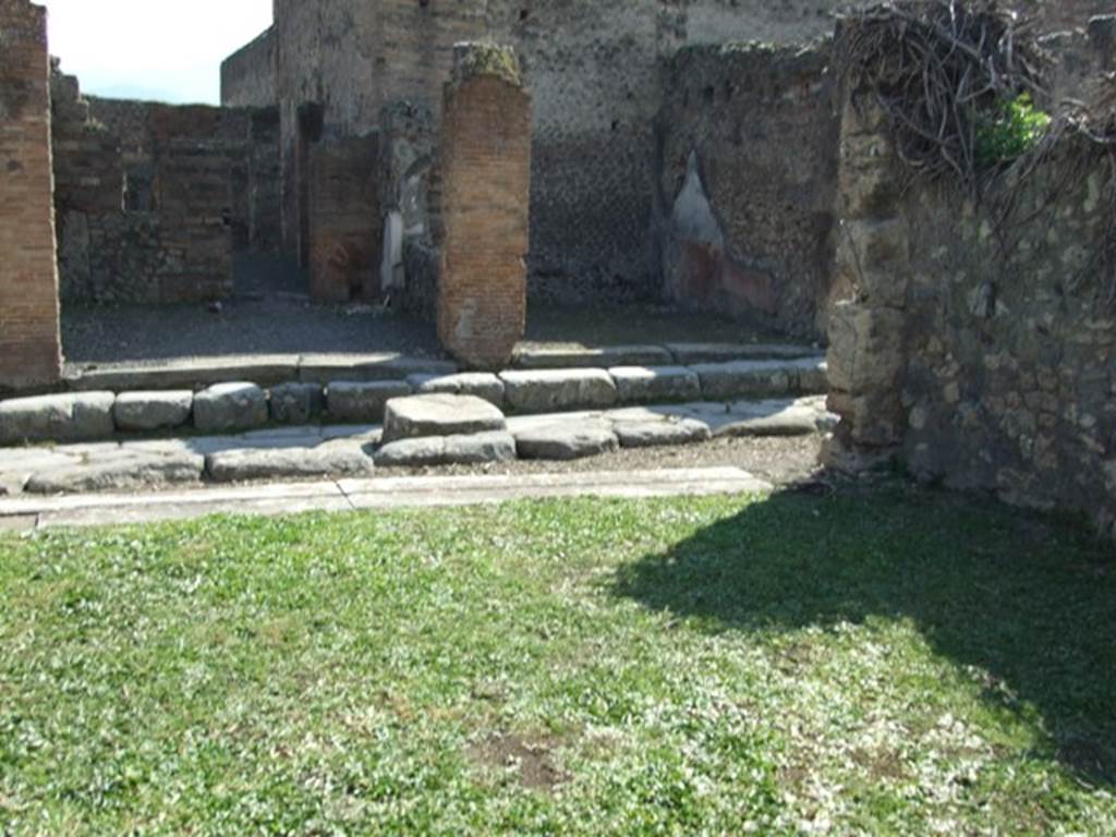 VII.4.29 Pompeii. March 2009. Looking south from shop onto Via degli Augustali.