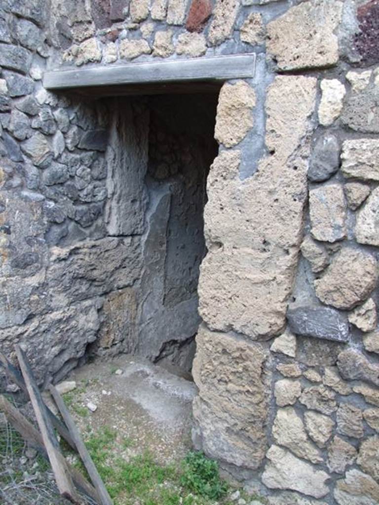 VII.4.31 Pompeii. March 2009. Room 27. Door to Cellar.