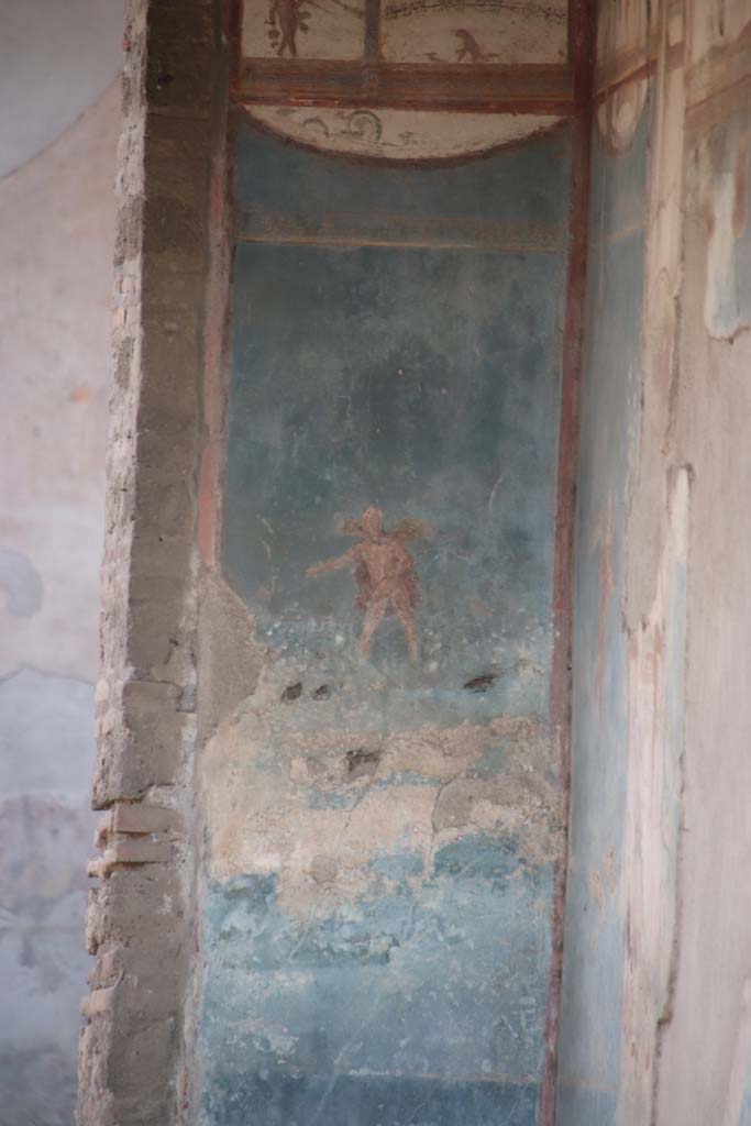 VII.4.48 Pompeii. September 2021.
South wall of tablinum in south-west corner. Photo courtesy of Klaus Heese.