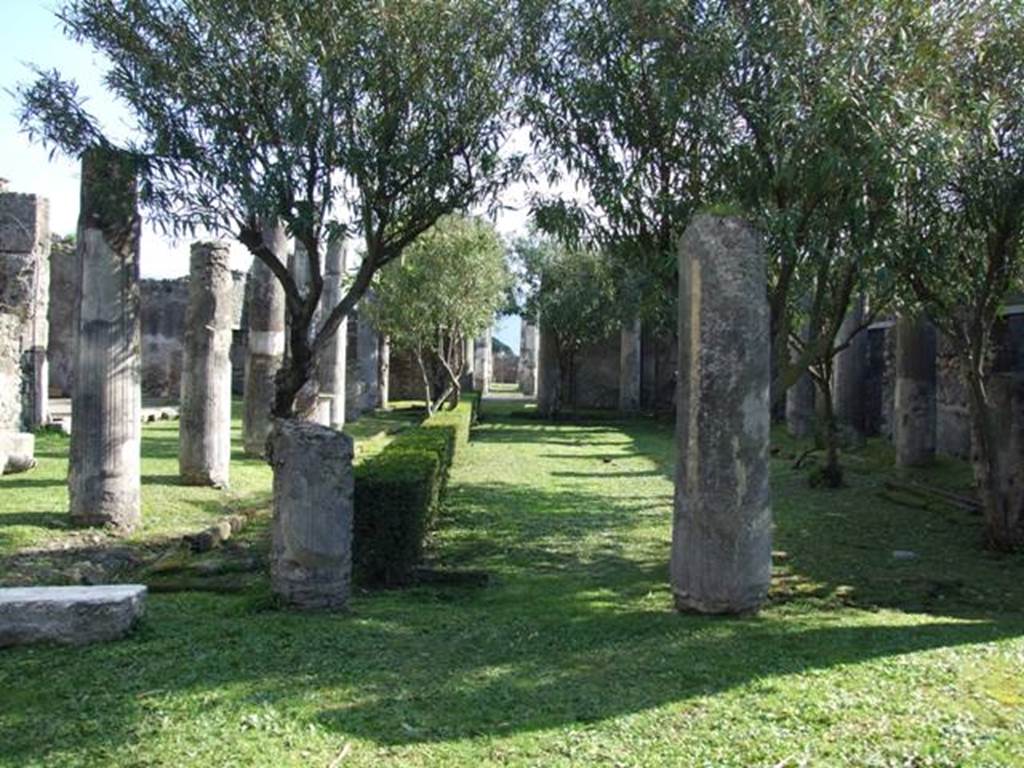 VII.4.31/51 Pompeii. March 2009. North peristyle. Looking south across the third (north) peristyle, towards the main entrance at VII.4.31.